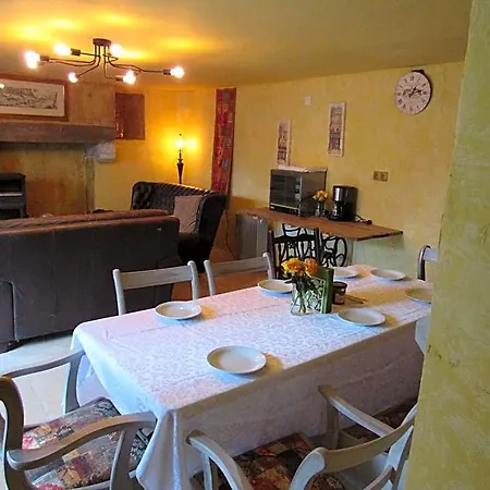Les Deux Rives Bed & Breakfast